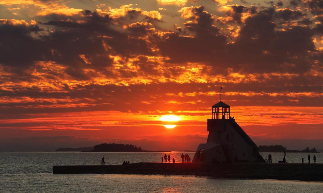 Nallikari Seaside Aalto Apartments オウル エクステリア 写真